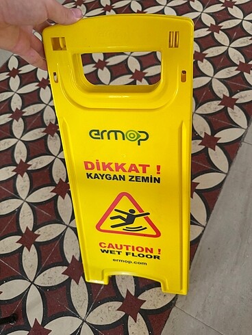 Dikkat kaygan zemin ermop marka