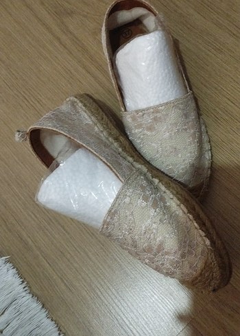 Bej Dantel Detaylı Kadın Dolgu Topuk Espadril - Görsel 2