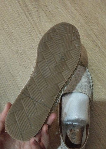 Bej Dantel Detaylı Kadın Dolgu Topuk Espadril - Görsel 4