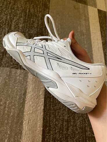 Asics Asics beyaz voleybol ayakkabısı