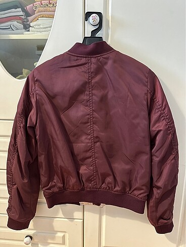 Pull and Bear Kolej mont