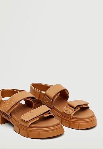 MANGO KERTİKLİ PLATFORM SANDALET