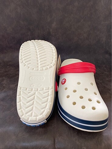 36 Beden beyaz Renk CROCS