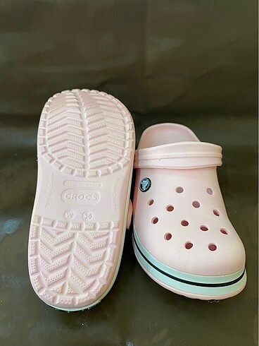 37 Beden pembe Renk CROCS