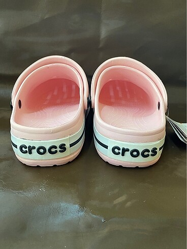 37 Beden CROCS