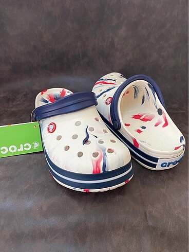 YENİ SEZON ÜRÜN CROCS