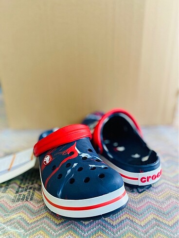 38 Beden YENİ SEZON ÜRÜN CROCS