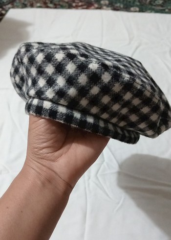 Gri Ekoseli Kadın Bere