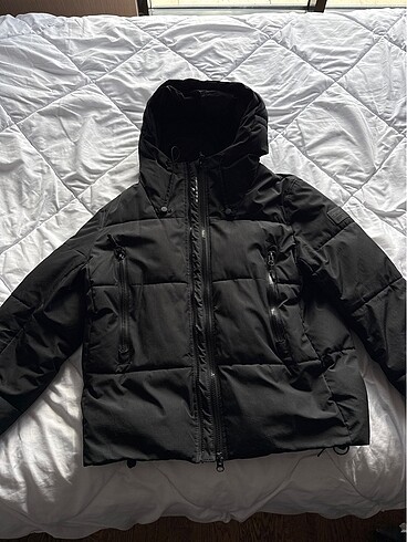 Zara mont