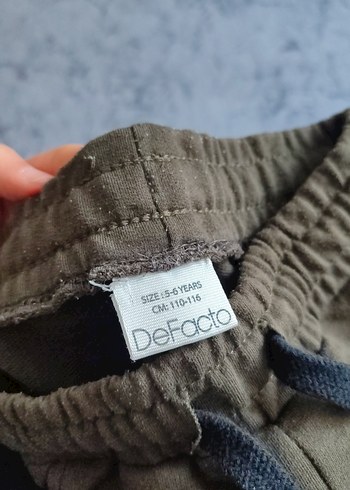 Erkek Gri Baskılı Rahat Şort - Görsel 2