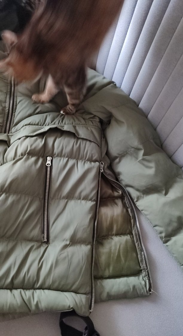 Kadın hakii yeşil Kürklü Kapüşonlu Kış Montu - Görsel 4