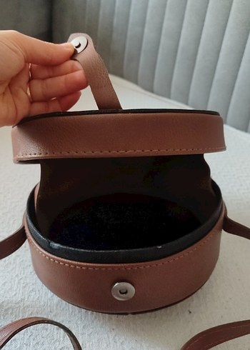 Kahverengi Deri Yuvarlak Kadın Çanta - Görsel 3