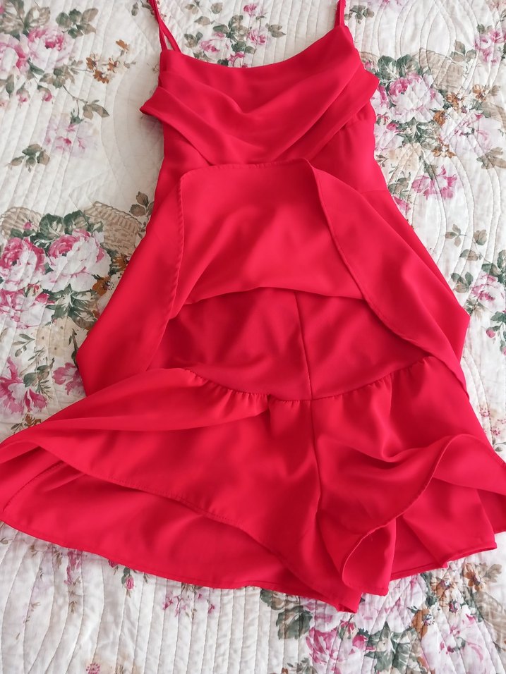 Kırmızı Fırfırlı Mini İp Askılı içi şortlu Elbise - Görsel 2