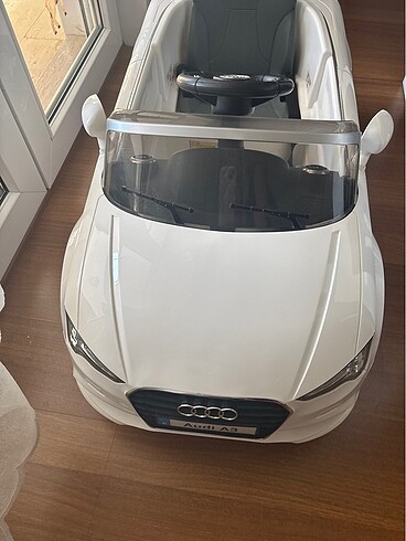 Lisanslı audi aküllü araba yeni hiç kullanılmadı