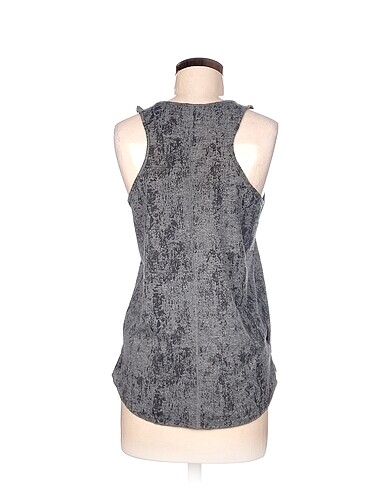 s Beden H&M T-shirt %70 İndirimli.
