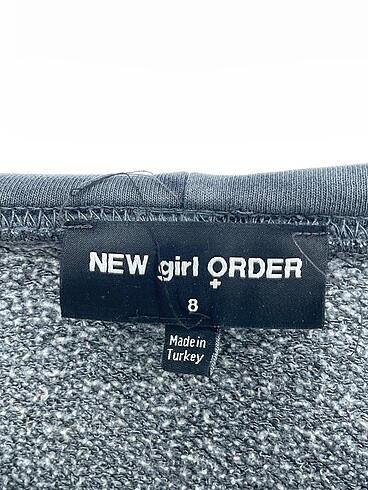 36 Beden gri Renk Diğer Sweatshirt %70 İndirimli.