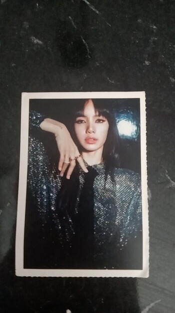 s Beden 2'li Lisa photocard