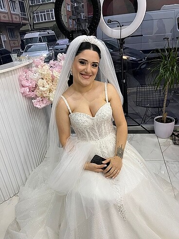 Özel dikim gelinlik