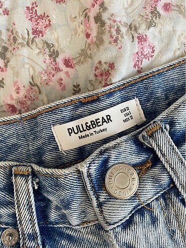 32 Beden Pull Bear kot şort