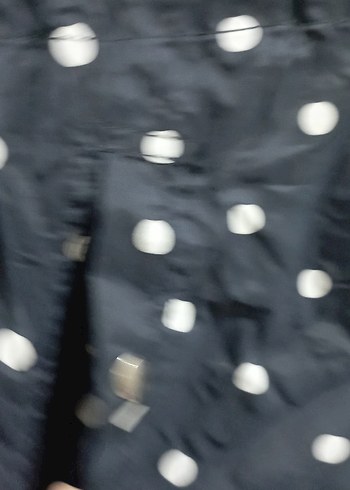 Lacivert Puantiyeli Uzun Kadın Yağmurluk - Görsel 4