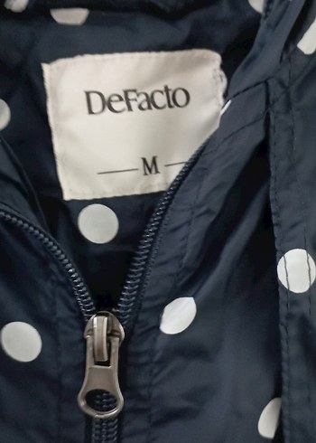 Lacivert Puantiyeli Uzun Kadın Yağmurluk - Görsel 6