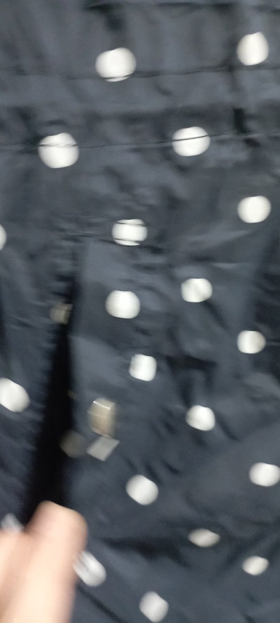 Lacivert Puantiyeli Uzun Kadın Yağmurluk - Görsel 4