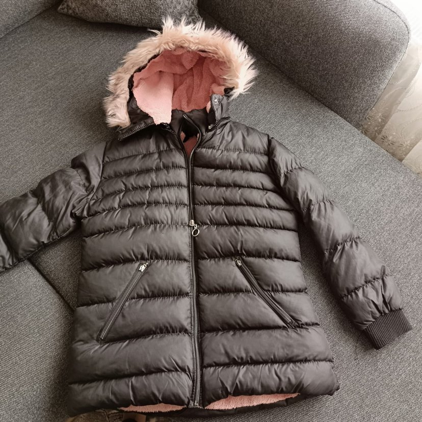 Kürk Detaylı Siyah Çocuk Kışlık Mont - Görsel 3