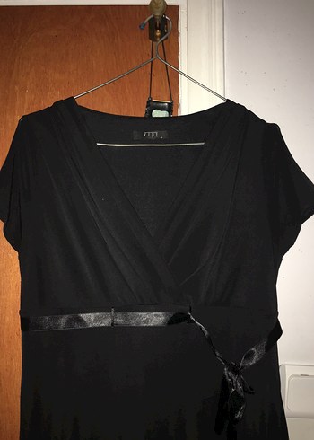 Siyah Kemerli Midi V Yaka Kadın Elbise - Görsel 3