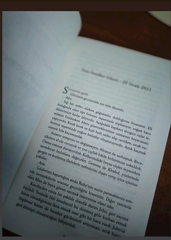 Bana Her Şeyi Anlat - Cambria Brockman Roman - Görsel 3