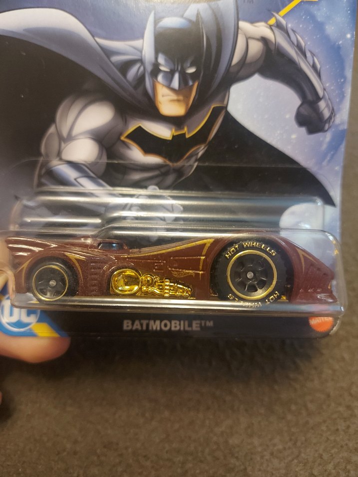 Batmobile Hot Wheels - Görsel 4