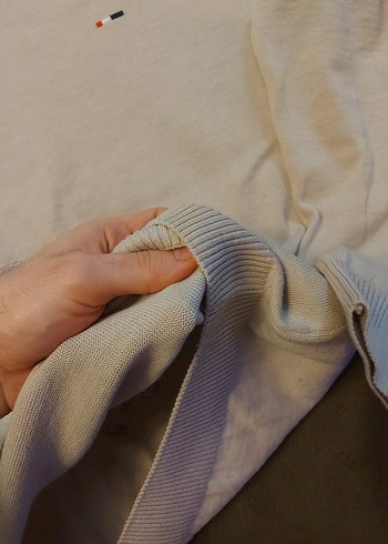 V Yaka Sıfır Gömlek Üstü Kazak - Görsel 4