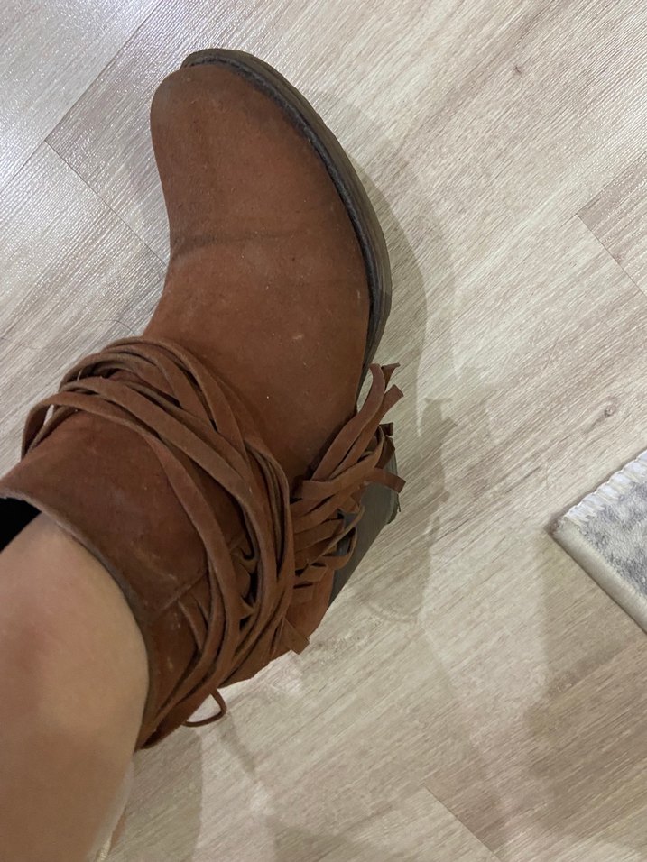 Kahverengi Süet Püsküllü Kadın Bot - Görsel 2