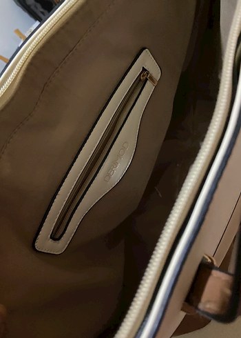 Bej Parlak Derimod marka kadın çanta - Görsel 3