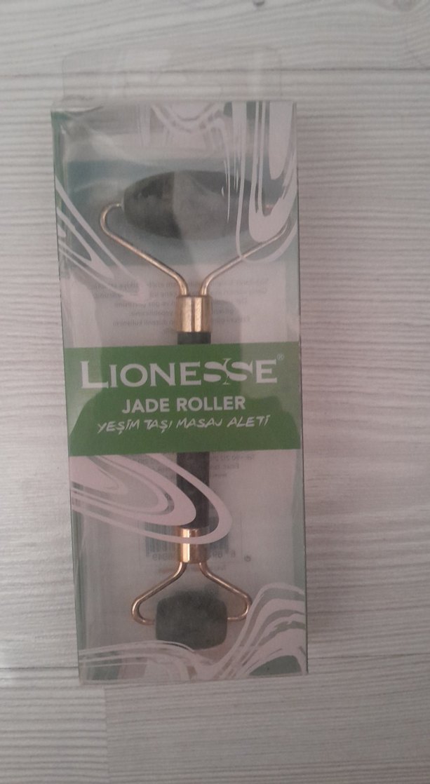 Lionesse Jade Roller Yeşim Taşı Yüz Masaj Aleti - Görsel 2
