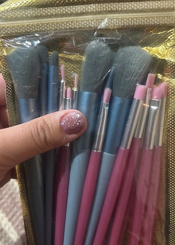 Çok Renkli Makyaj Fırça Seti - Görsel 3