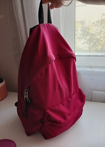 Beden Renk EASTPAK çanta ve kalem kutusu