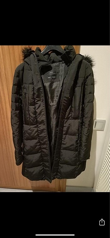 Zara mont