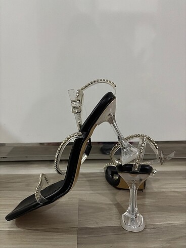Taş detaylı topuklu ayakkabı ?? - Görsel 2