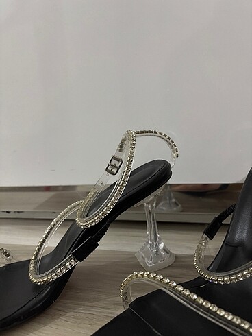 Taş detaylı topuklu ayakkabı ?? - Görsel 3