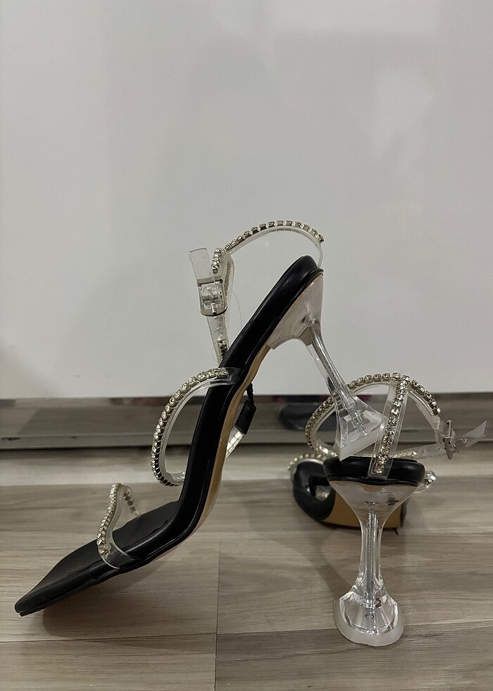 Taş detaylı topuklu ayakkabı ?? - Görsel 2