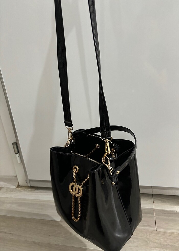 Siyah parlak çanta / - Görsel 3