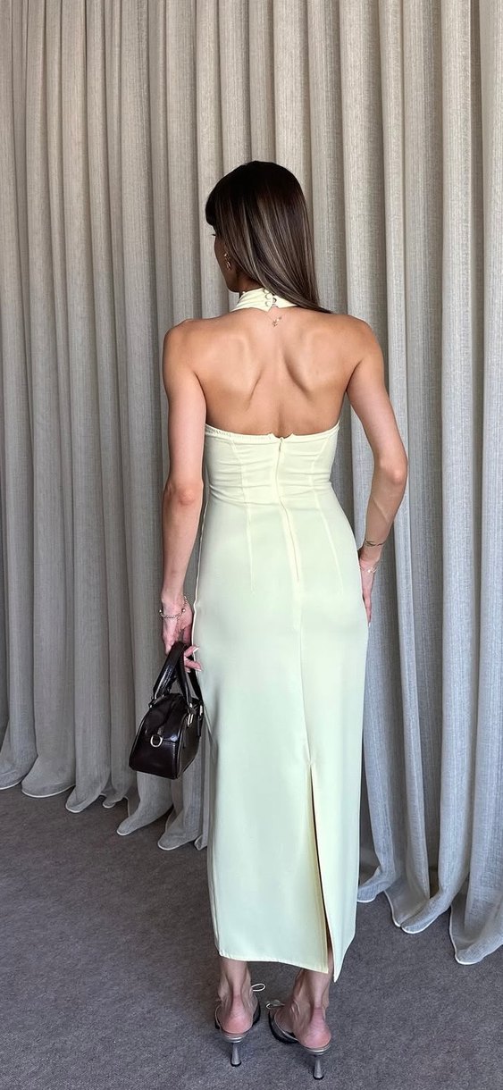 Sarı midi elbise kiralama var - Görsel 3