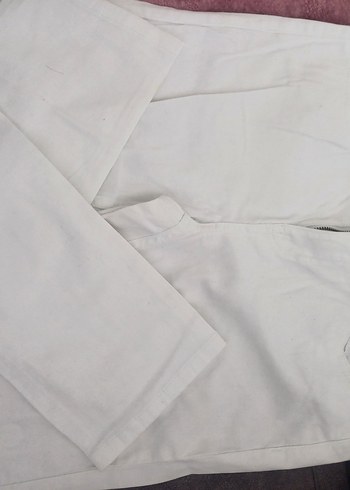 Düğmeli Beyaz Kadın Kumaş Pantolon - Görsel 3