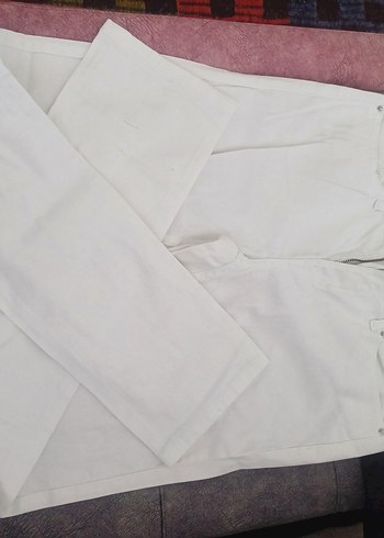 Düğmeli Beyaz Kadın Kumaş Pantolon - Görsel 2