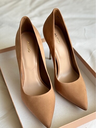 Aldo camel stiletto