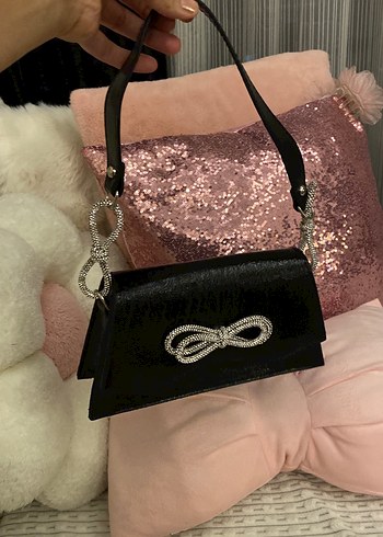 Zincir Detaylı Siyah Yılan Desenli Deri Çanta - Görsel 2