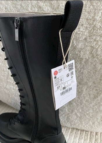 Stradivarius Siyah Deri Gotik Stiletto Topuklu Kadın Çizme
