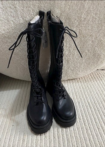 Siyah Deri Gotik Stiletto Topuklu Kadın Çizme