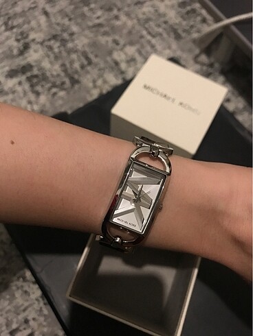 Michael Kors Orjinal saat