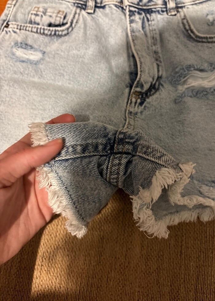 Mini jean şort - Görsel 4